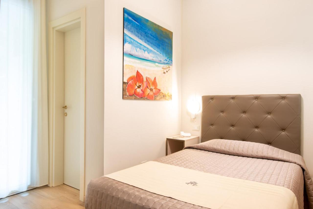 פורטה דיי מארמי Hotel Atlantico מראה חיצוני תמונה