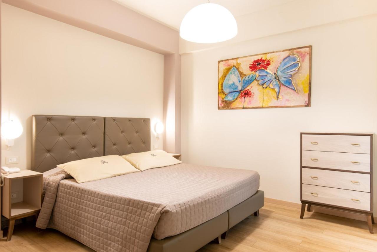 פורטה דיי מארמי Hotel Atlantico מראה חיצוני תמונה