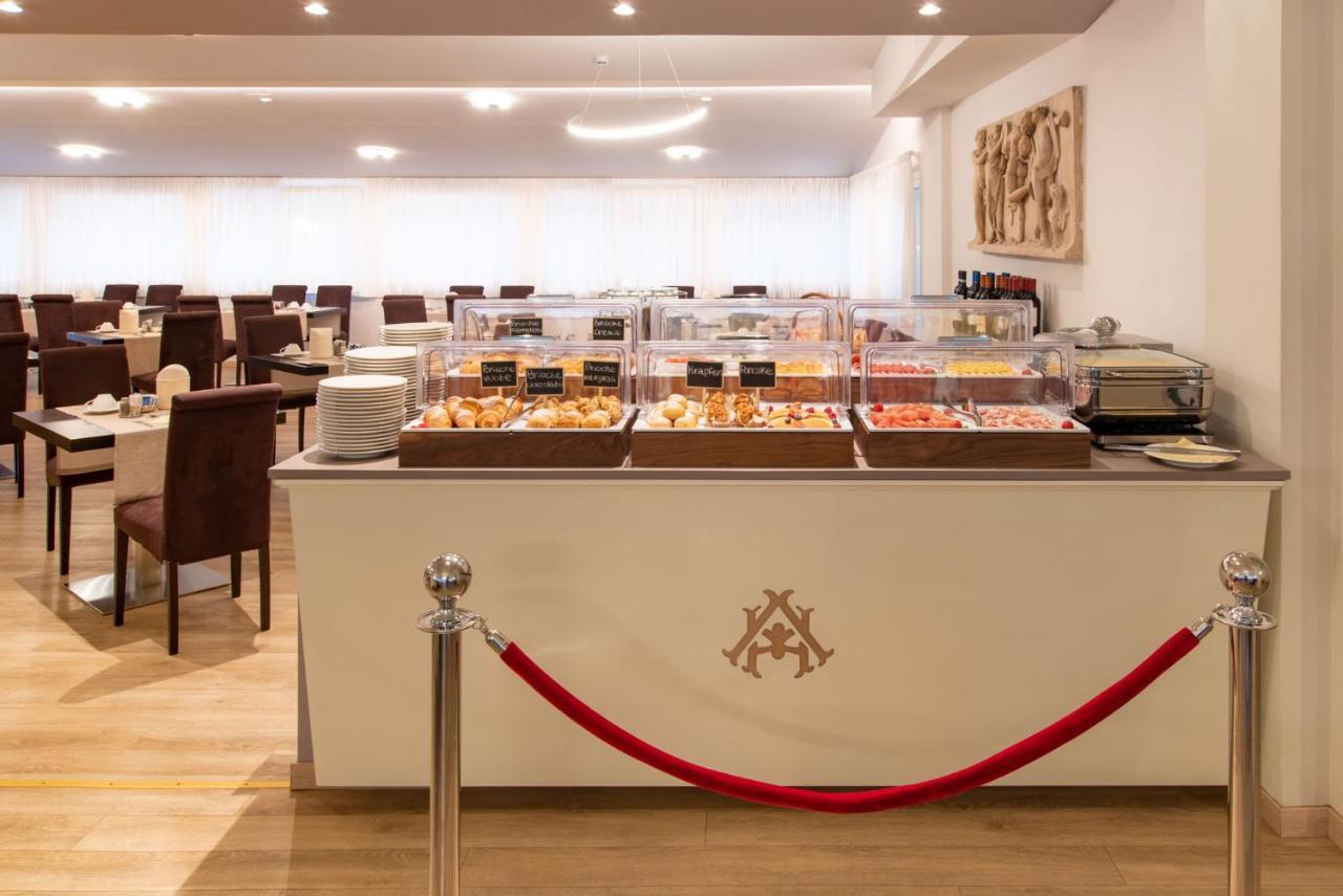 פורטה דיי מארמי Hotel Atlantico מראה חיצוני תמונה